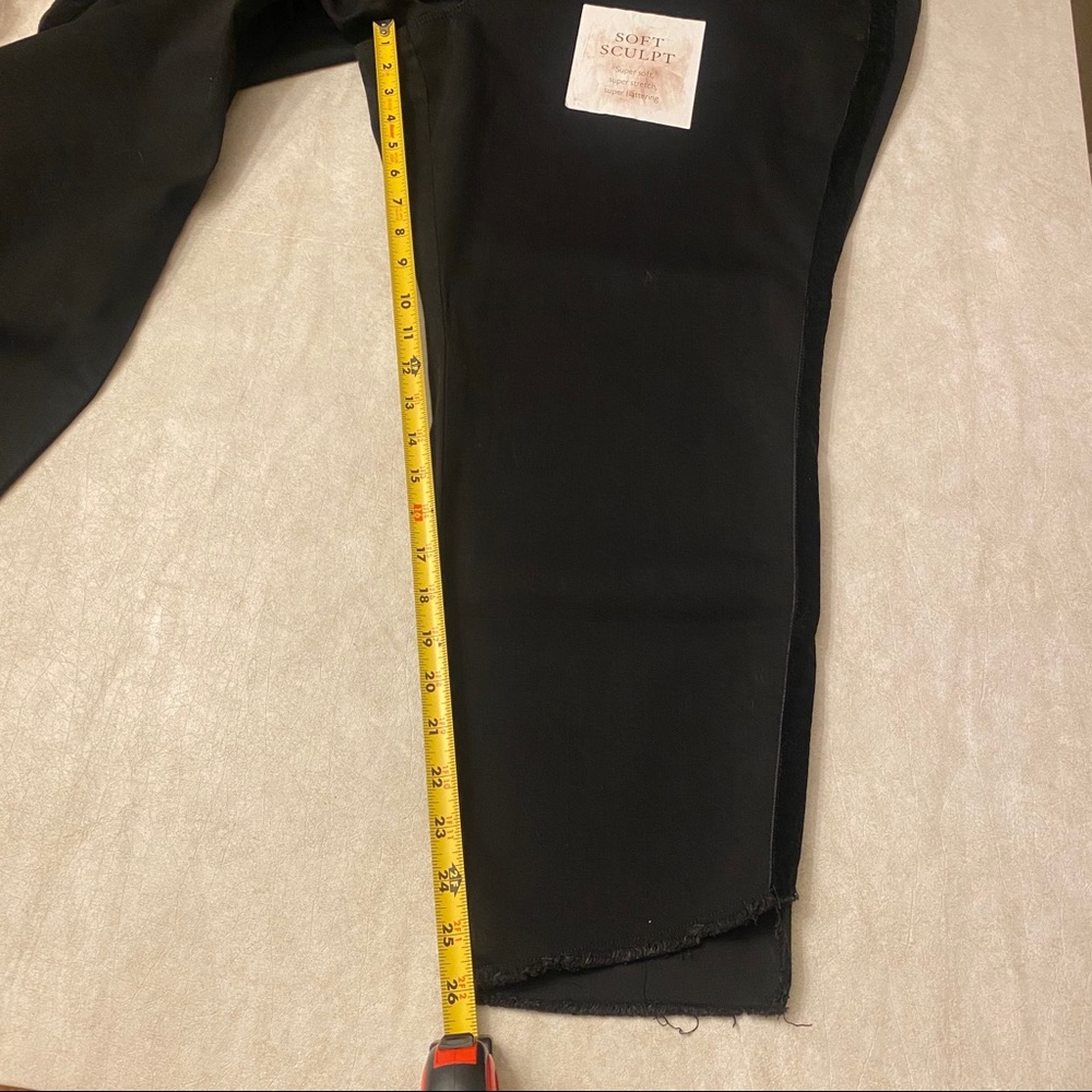 Jessica Simpson Kiss Me Vintage Skinny Jeans - Picture 7 of 8